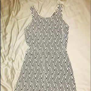 🆕 HOLLISTER SKATER DRESS